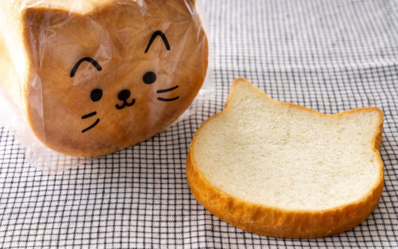 ねこ食パン