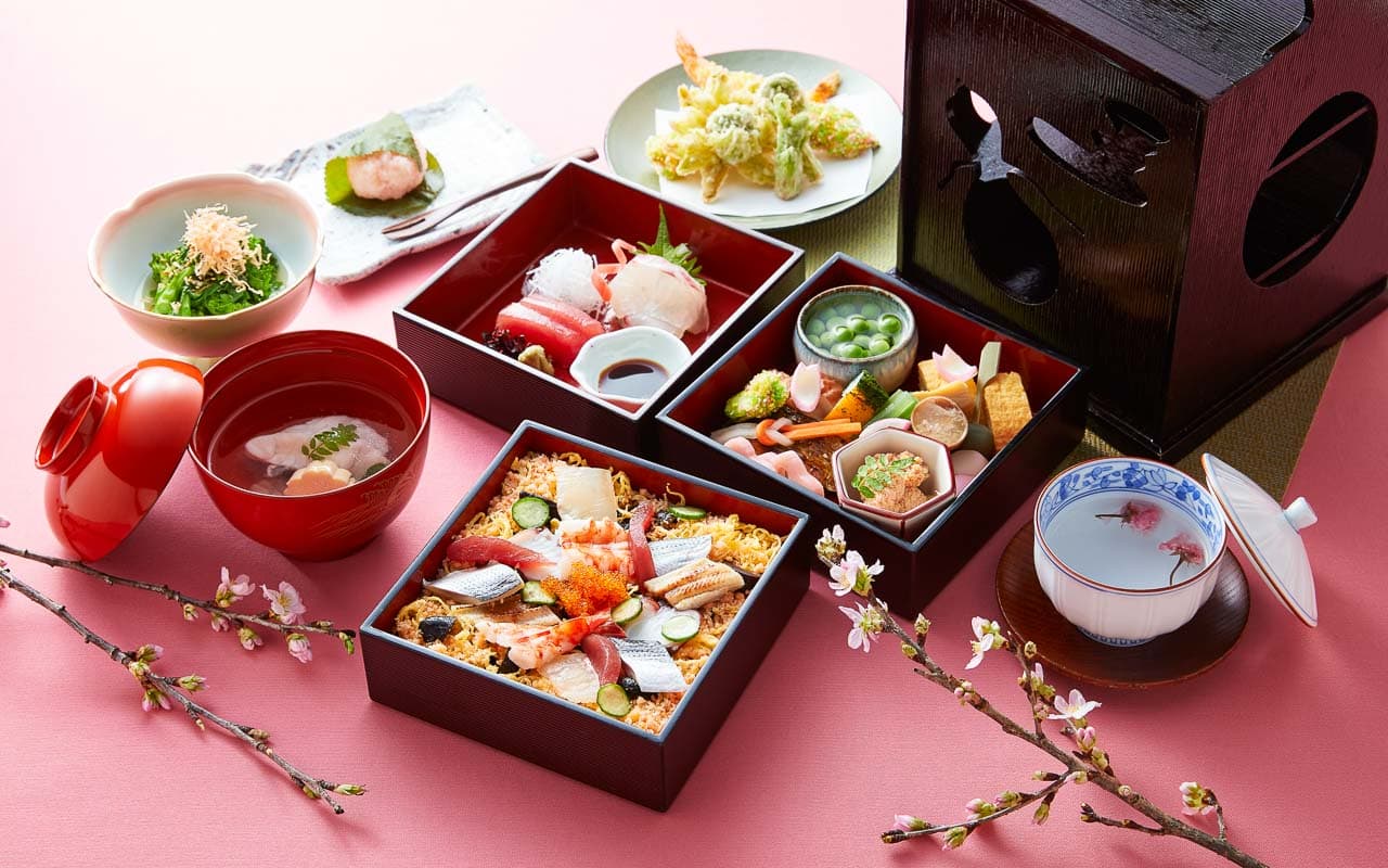 お花見三段弁当 イメージ