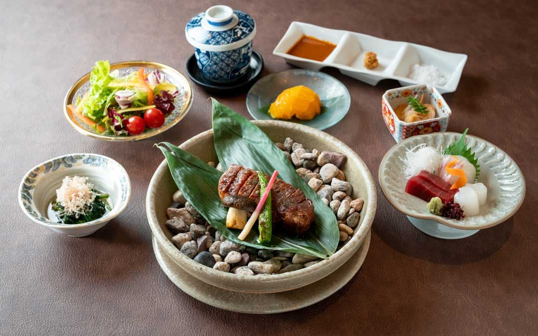 黒毛和牛の網焼き膳 イメージ