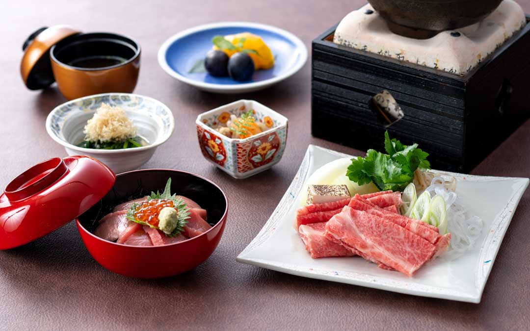 すきやき小鍋とトロいくら丼 イメージ