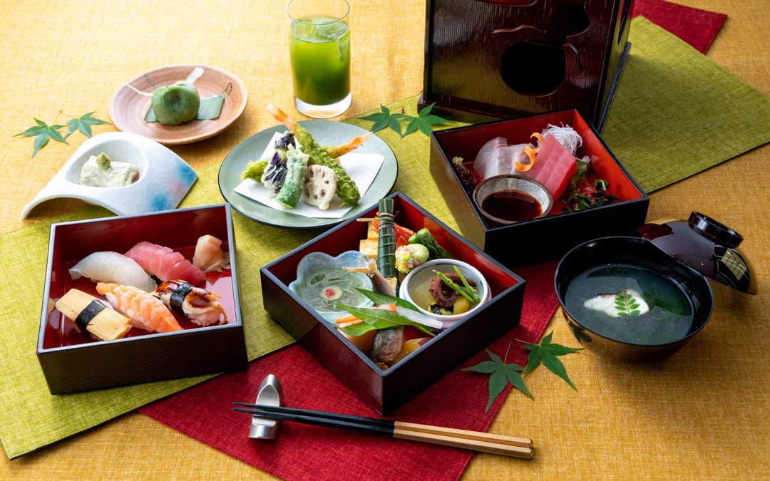 新緑三段弁当