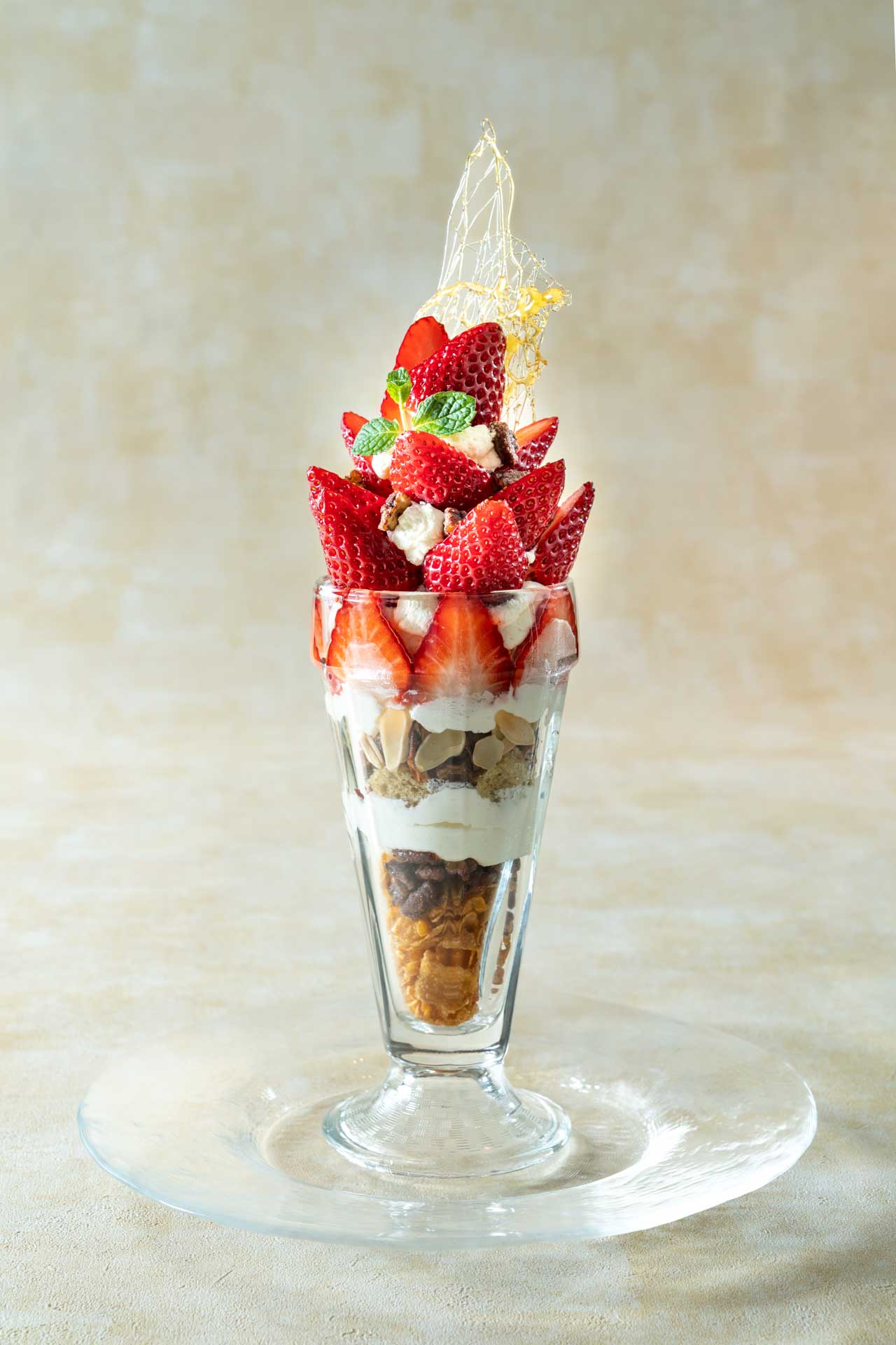 チャイニーズ苺パフェ