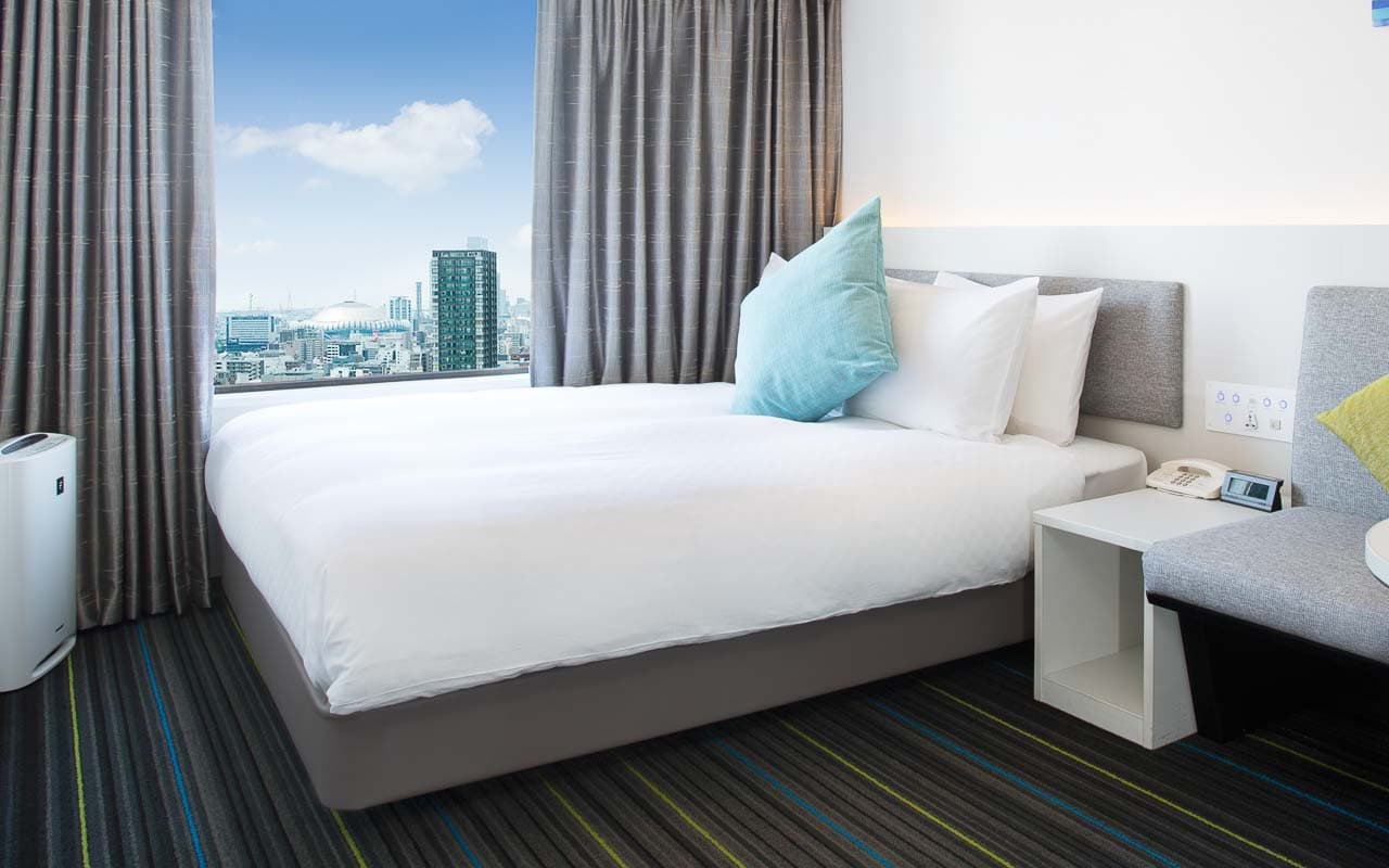 シモンズ社製ベッド＆デュベスタイルの毛布