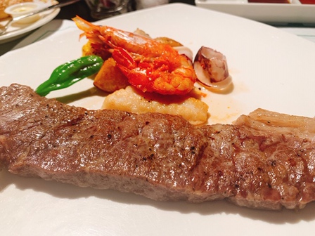 ホテル日航大阪　レストラン　ランチ　セリーナ　食べ放題　お肉　シーフード