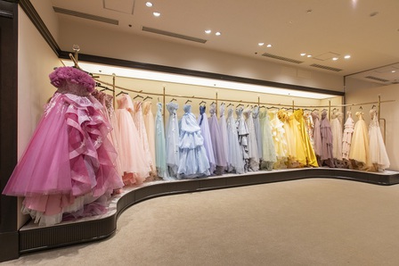 ホテル　結婚式　衣装