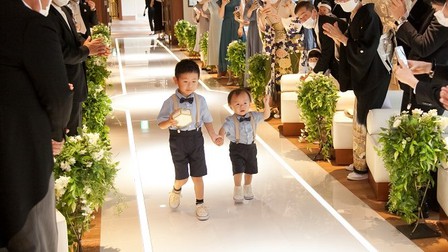 結婚式　心斎橋　リングピロー