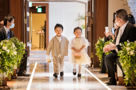 結婚式 大阪 心斎橋 リングボーイ リングガール ベールガール トレーンベアラー ホテルウエディング フラワーガール