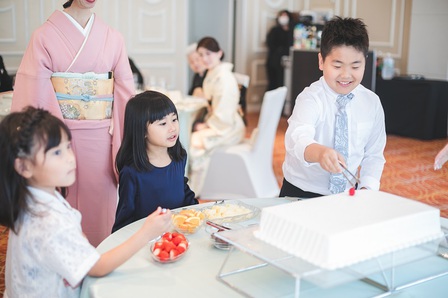 大阪　結婚式　ウエディングケーキ　ケーキトッピング