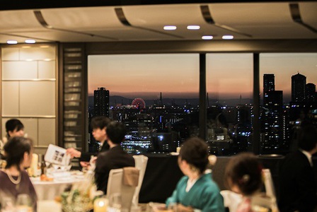 大阪結婚式　景色　夜景　御堂筋　高層階