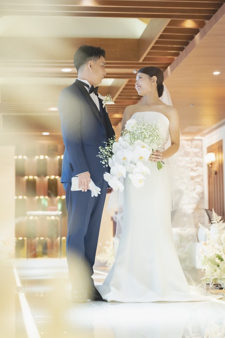 ホテル　結婚式　衣装