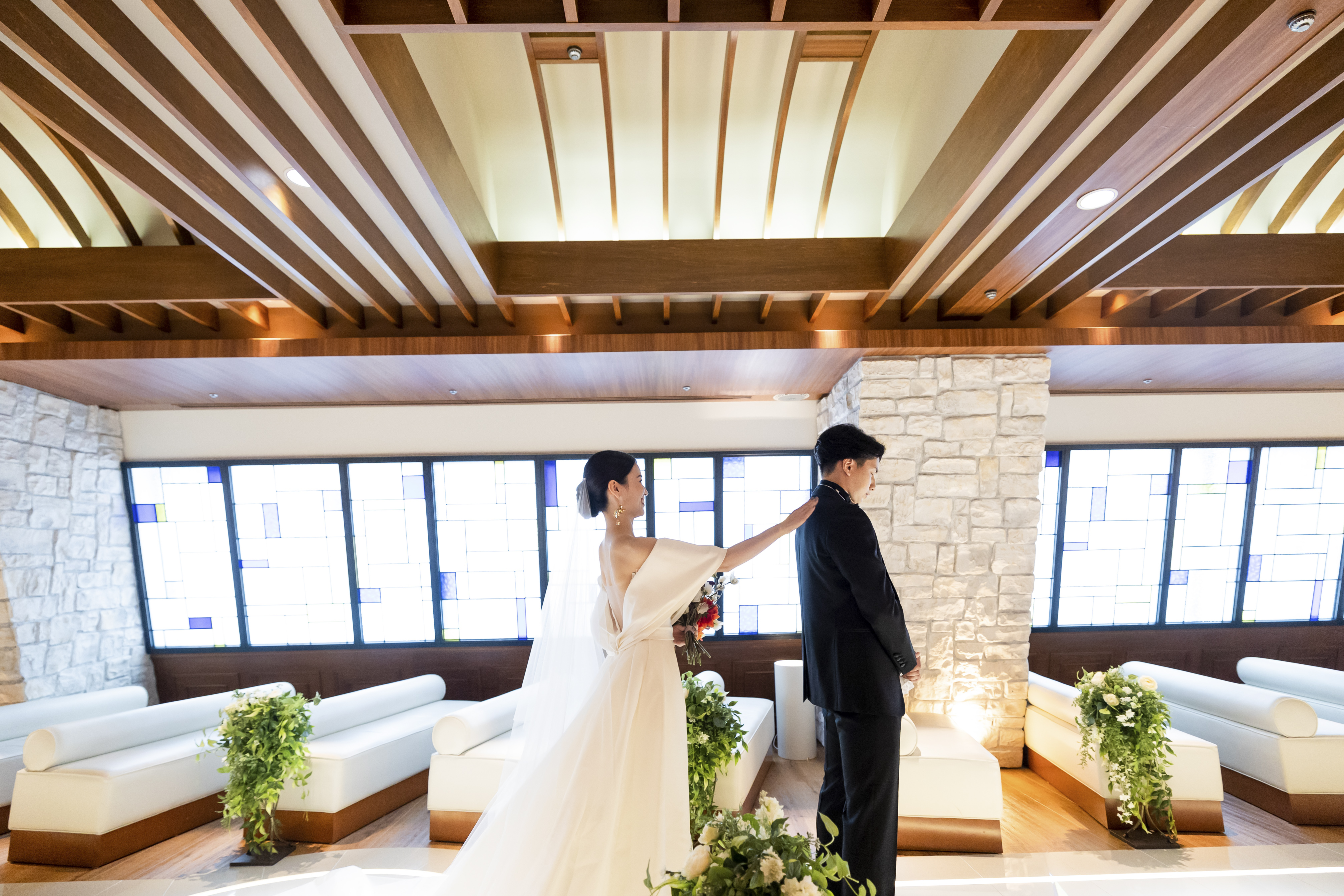 新郎のリアクションがカギ】色んなファーストミートの瞬間集めました